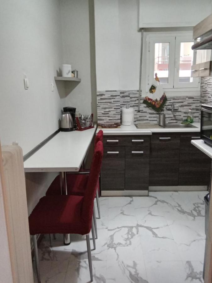 Acropolis Within 10min. Walk! Apartment